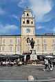 010 La Città - Il monumento a Garibaldi