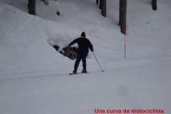 28-una-curva-da-motociclista