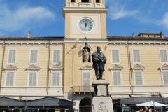 010-La-CittÃ-Il-monumento-a-Garibaldi