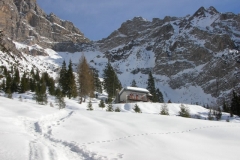 DSCN1345-PN-val-di-Zemola_rifugio-Maniago