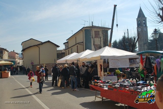 067 Stand della festa (3)